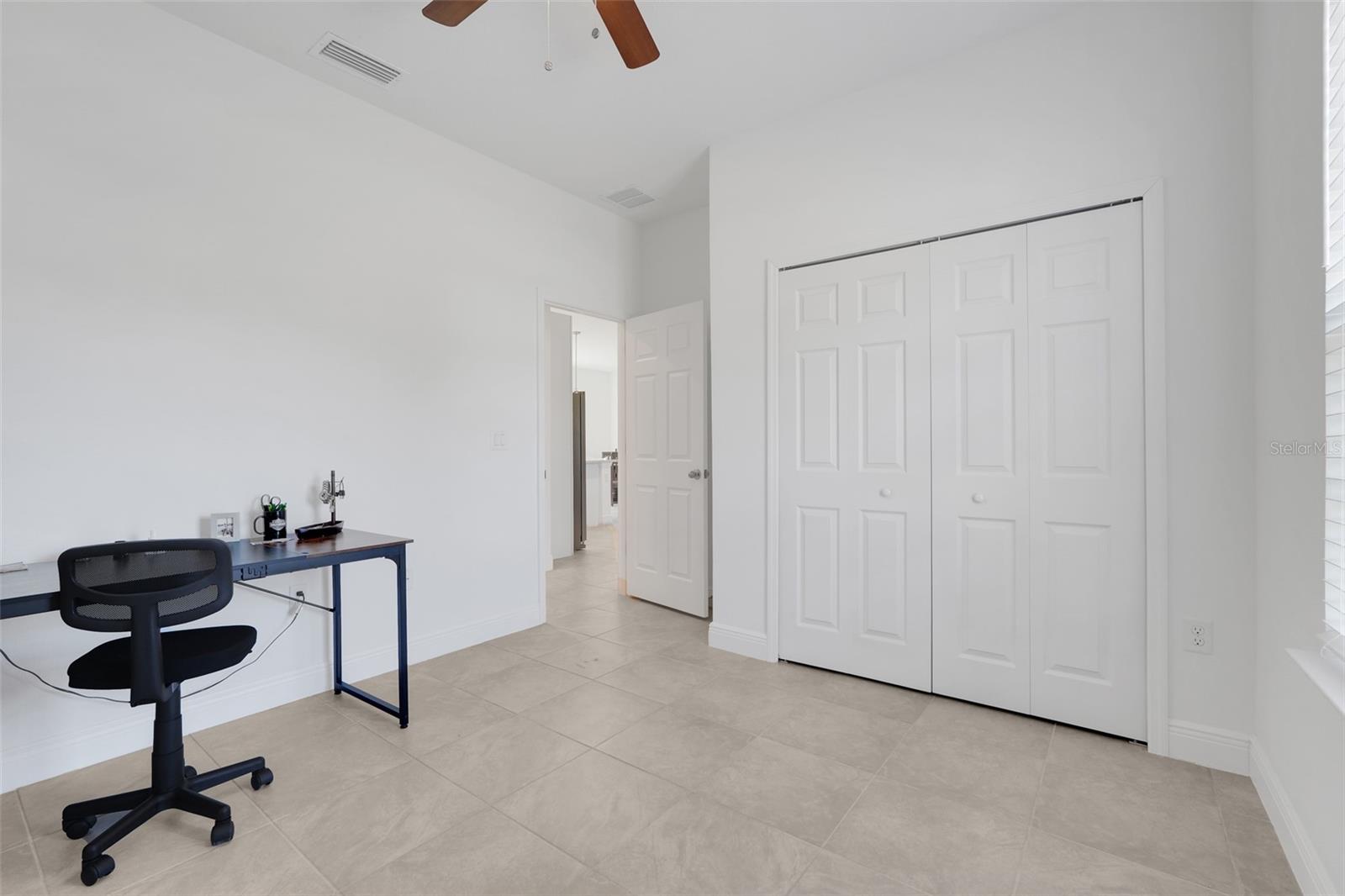 Image 22 of 29 For 15475 23rd Avenue Road