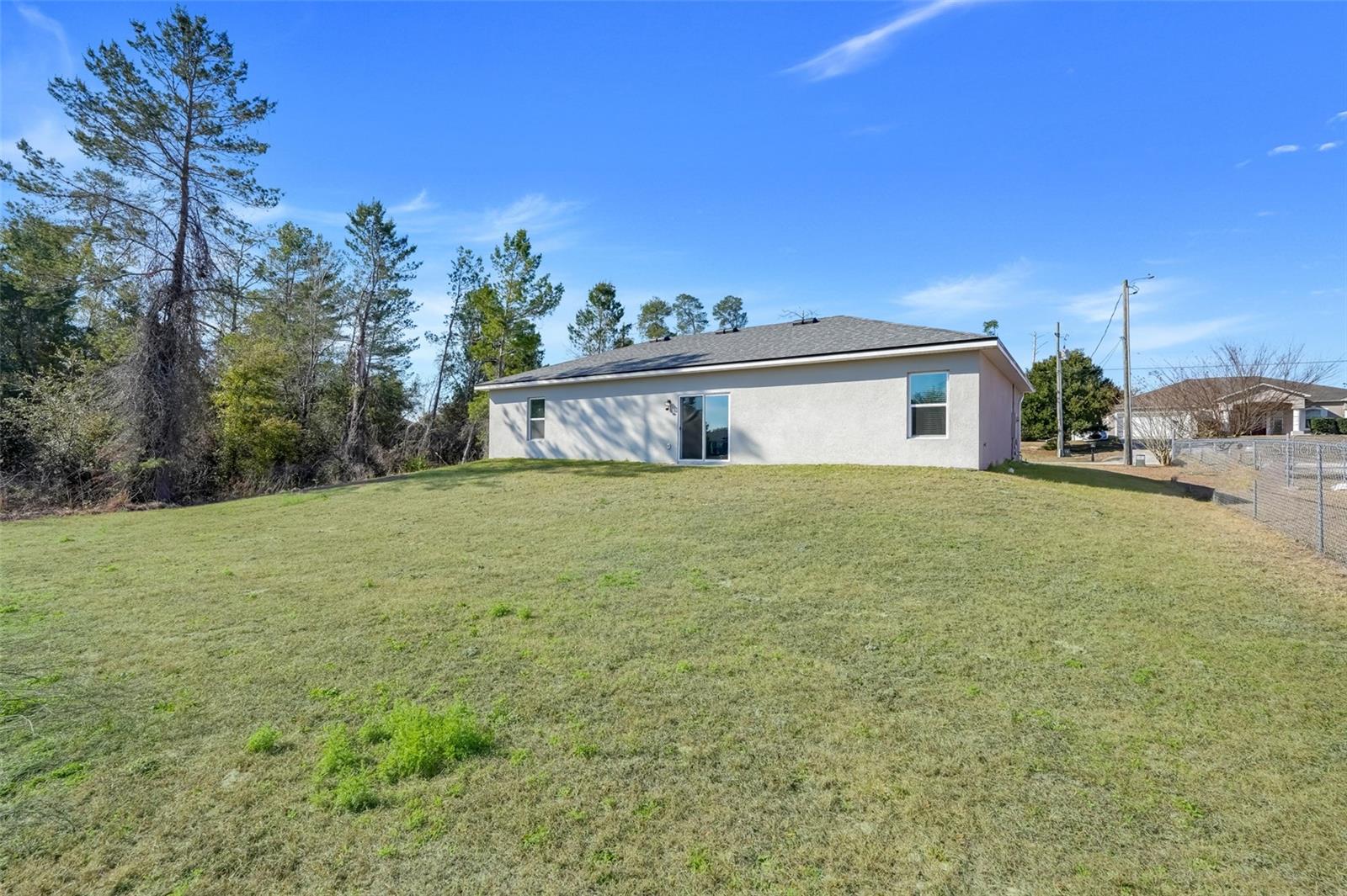 Image 26 of 29 For 15475 23rd Avenue Road