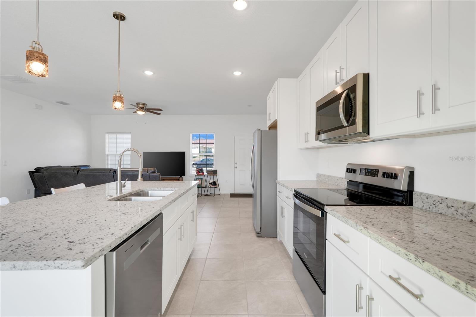 Image 5 of 29 For 15475 23rd Avenue Road