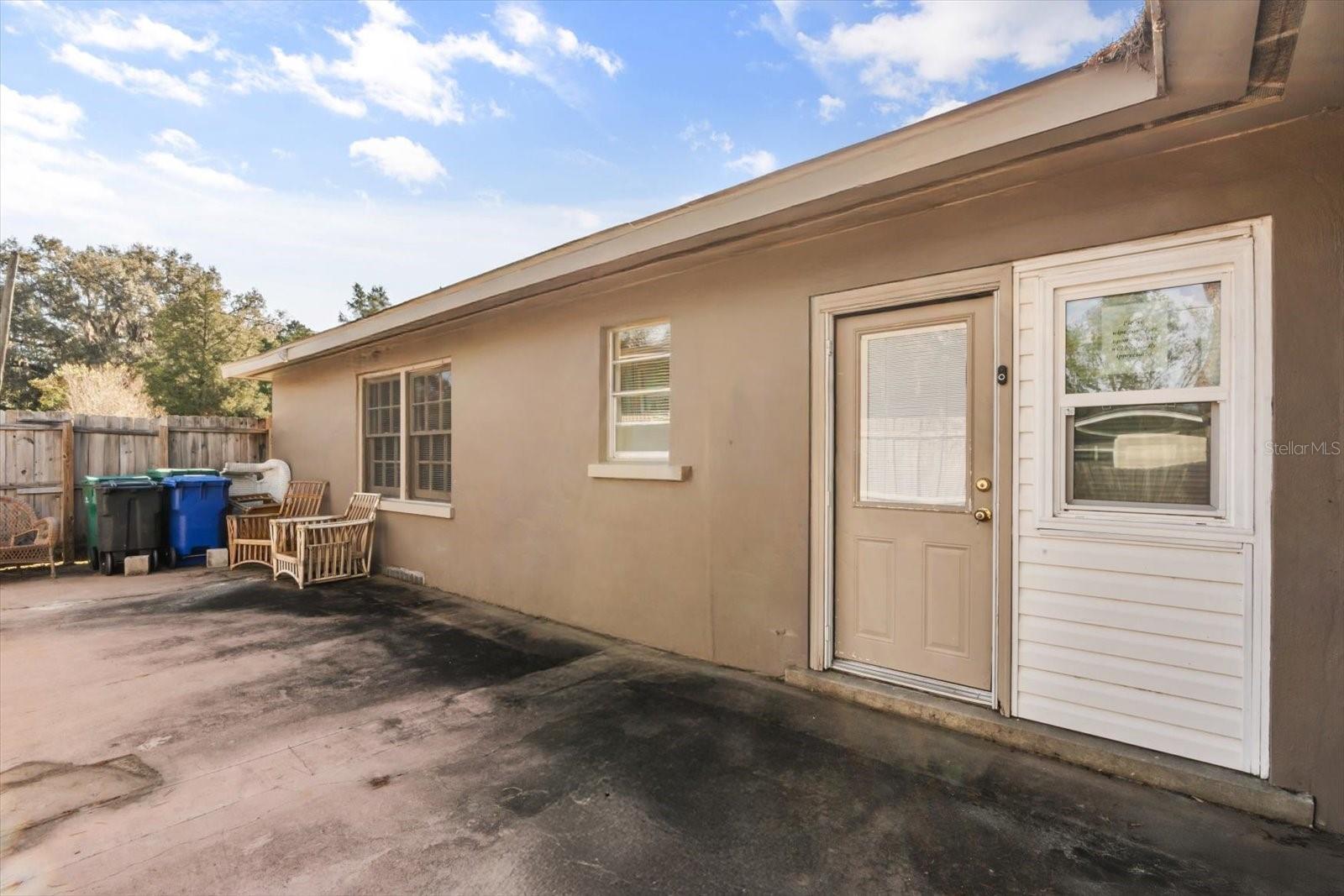 Image 28 of 59 For 703 & 705 Cleveland Avenue