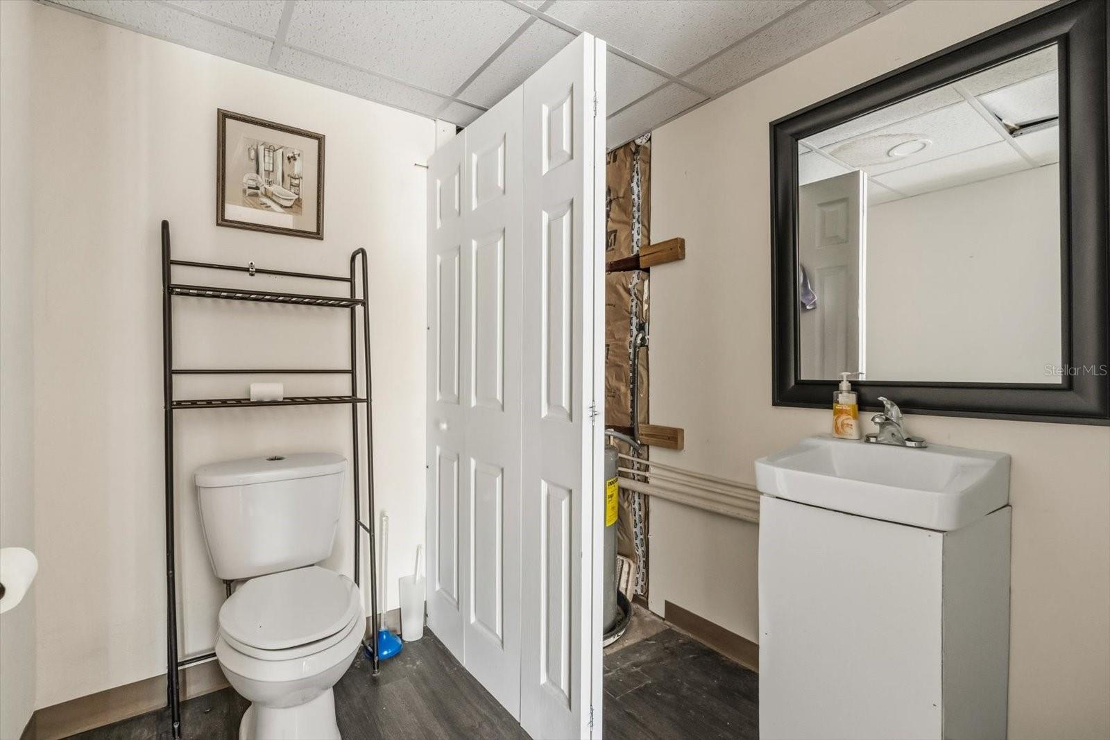 Image 34 of 59 For 703 & 705 Cleveland Avenue