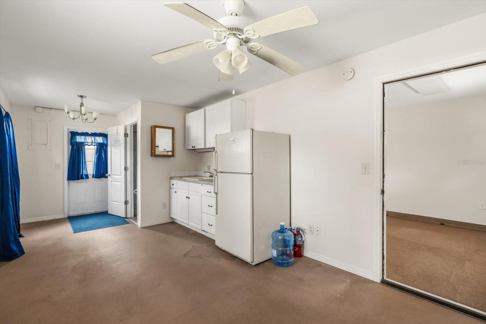 Image 38 of 59 For 703 & 705 Cleveland Avenue