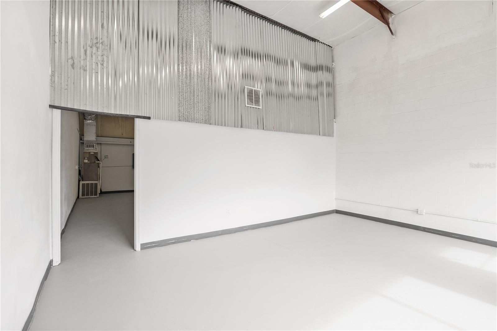 Image 10 of 32 For 2120 Ridgewood Avenue 7a