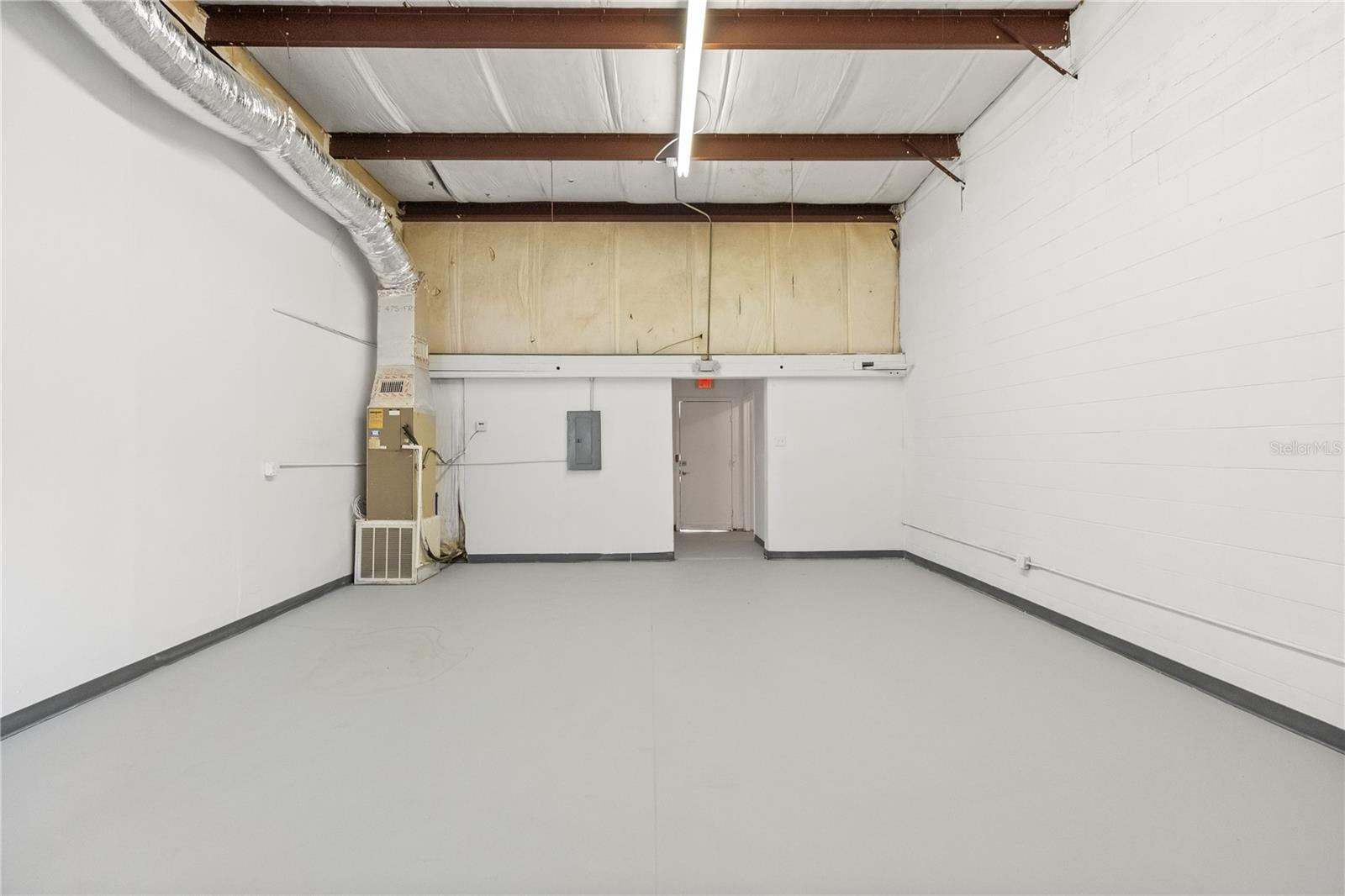 Image 11 of 32 For 2120 Ridgewood Avenue 7a