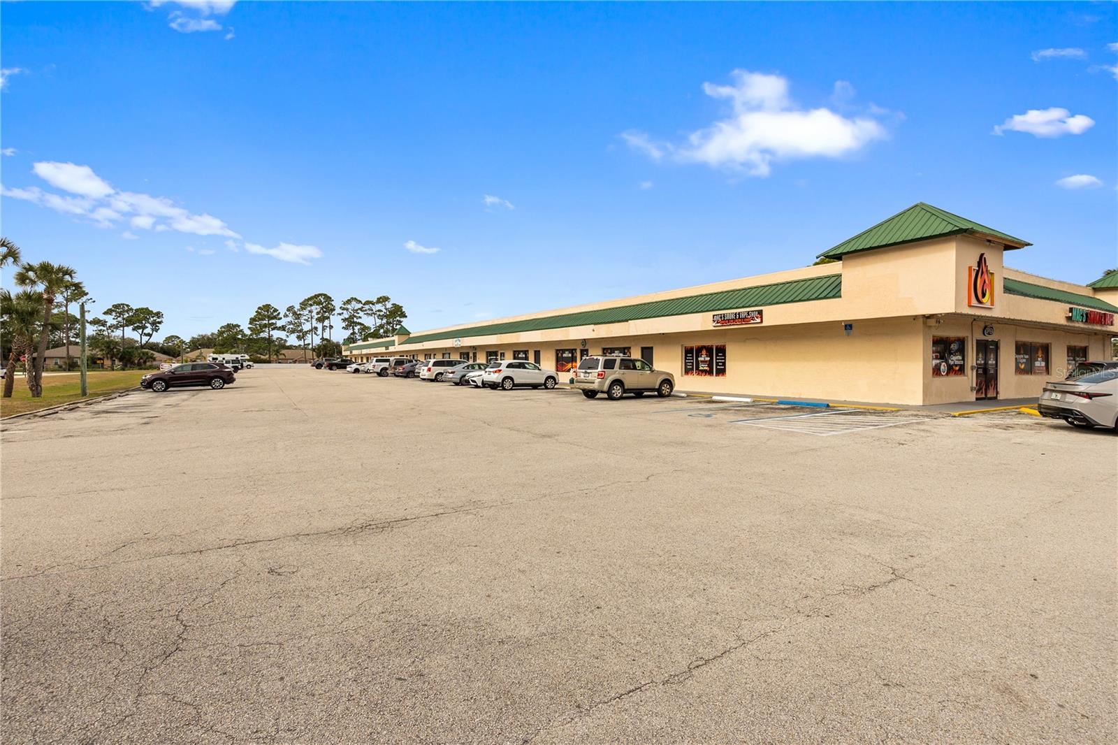 Image 26 of 32 For 2120 Ridgewood Avenue 7a