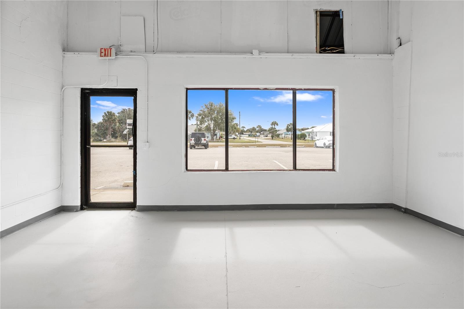 Image 4 of 32 For 2120 Ridgewood Avenue 7a