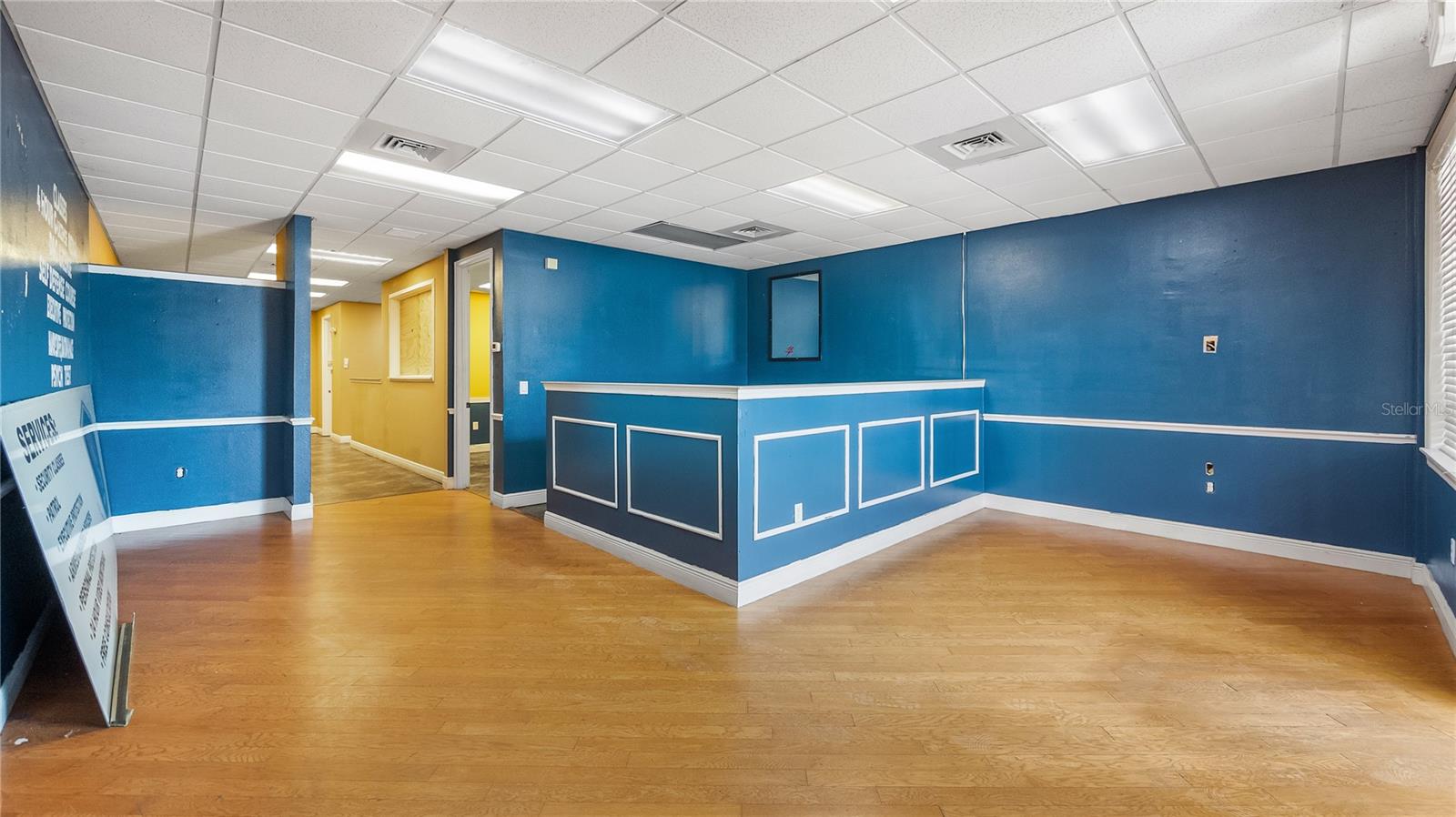 Image 5 of 24 For 390 Burleigh Boulevard 338