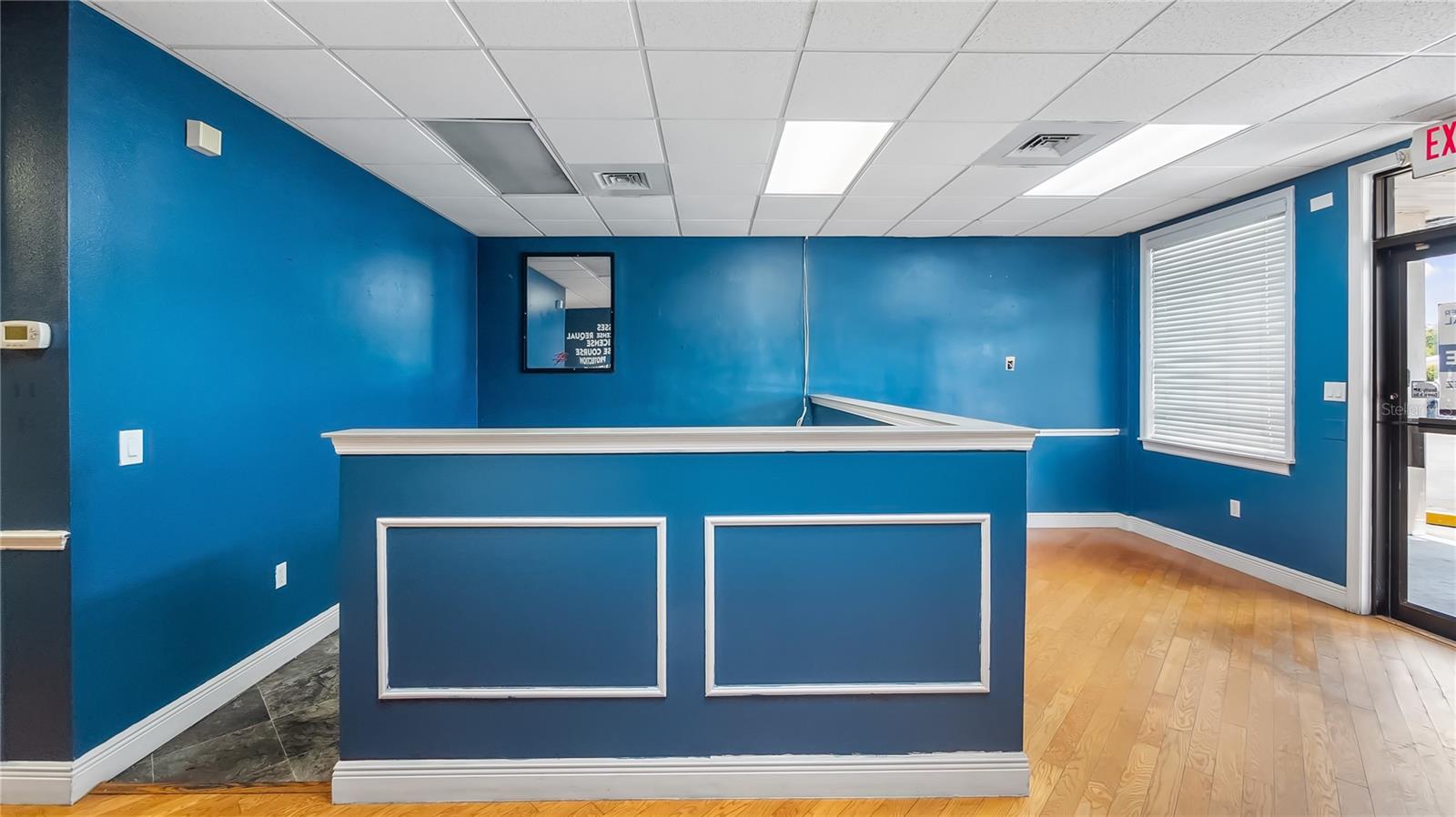 Image 7 of 24 For 390 Burleigh Boulevard 338