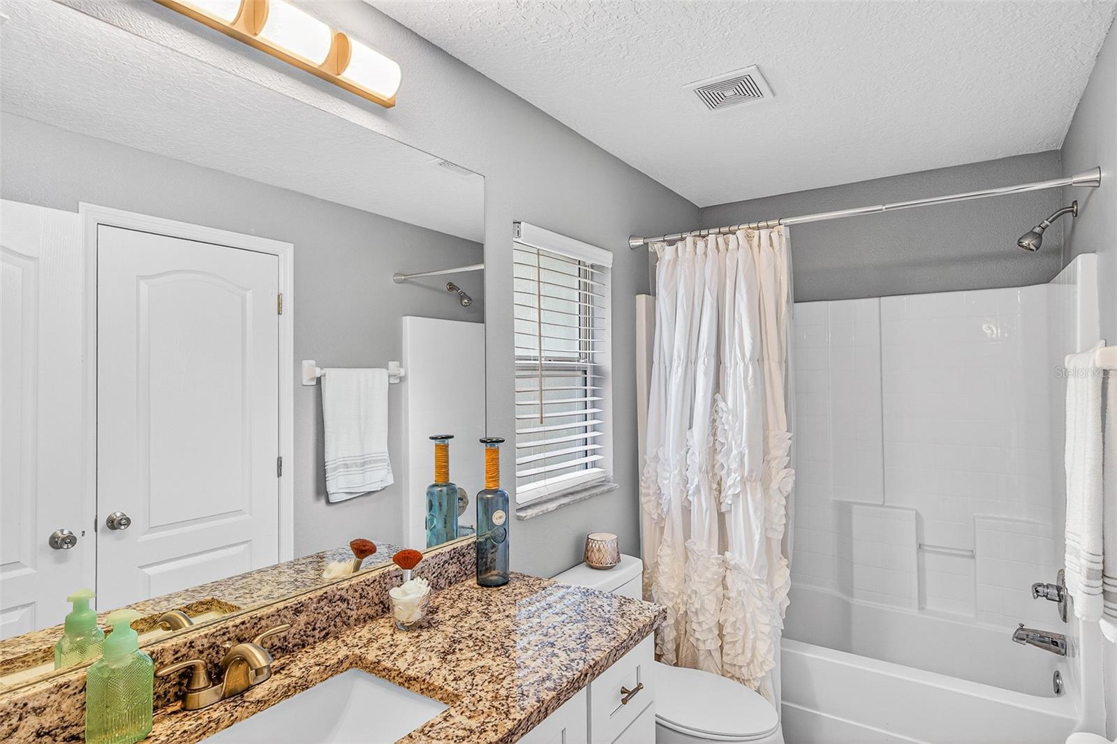 Image 17 of 31 For 36700 Oconee Avenue