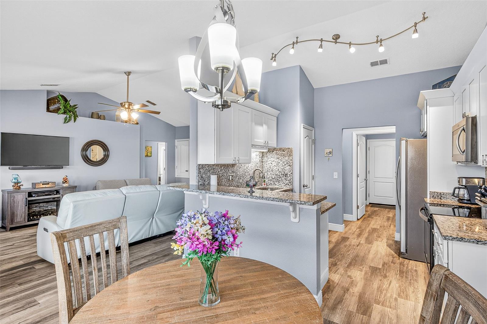 Image 8 of 31 For 36700 Oconee Avenue