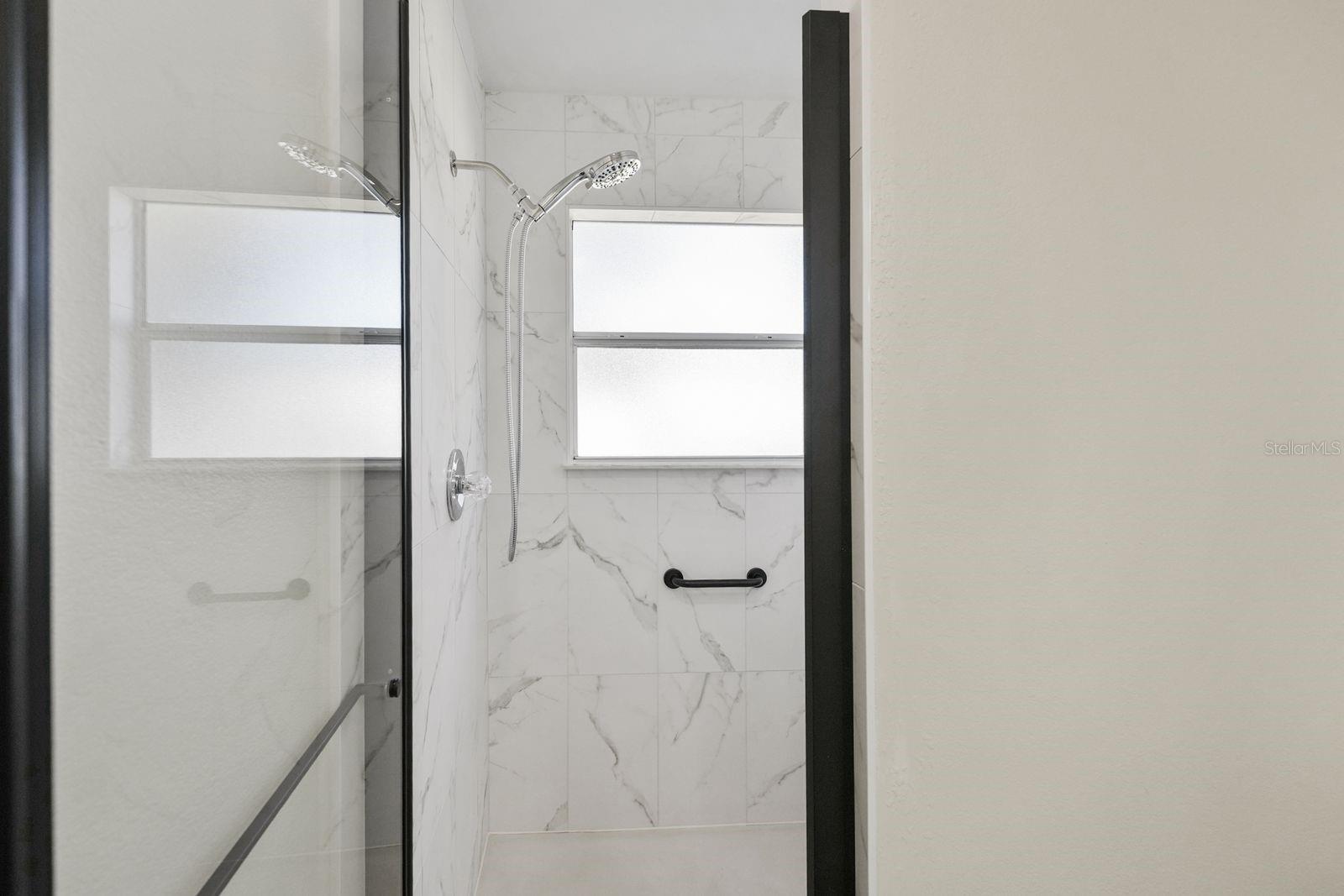 Image 13 of 37 For 1601 Chavez Court