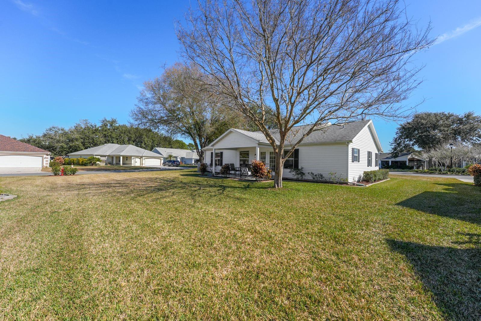 Image 35 of 37 For 1601 Chavez Court