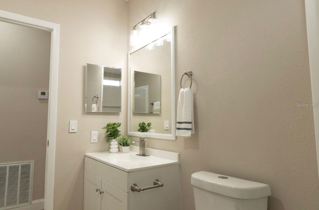 Image 19 of 28 For 1220 Dustin Drive