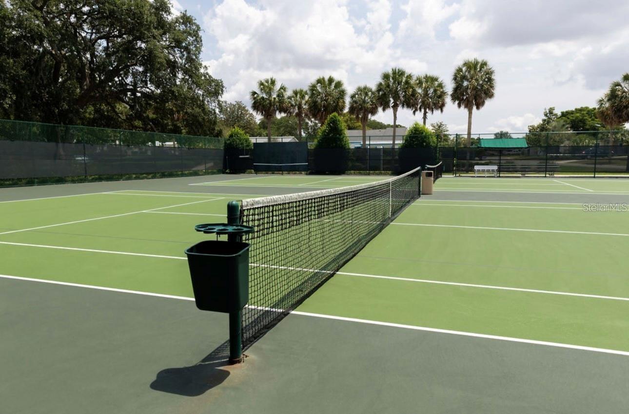 Image 23 of 28 For 1220 Dustin Drive