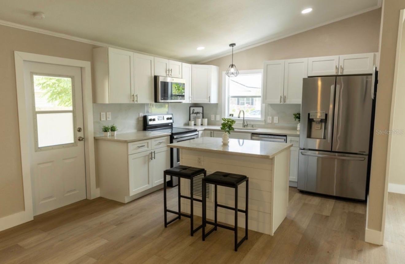 Image 4 of 28 For 1220 Dustin Drive