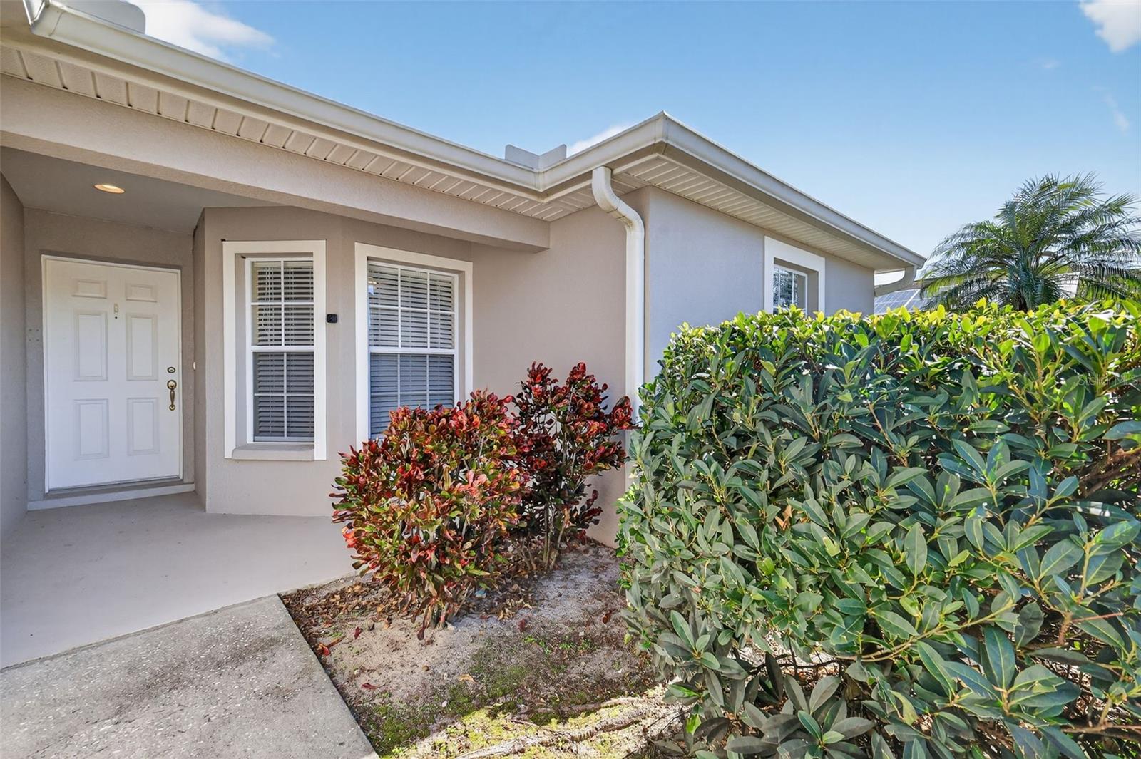 Image 4 of 37 For 1088 Brenton Manor Drive