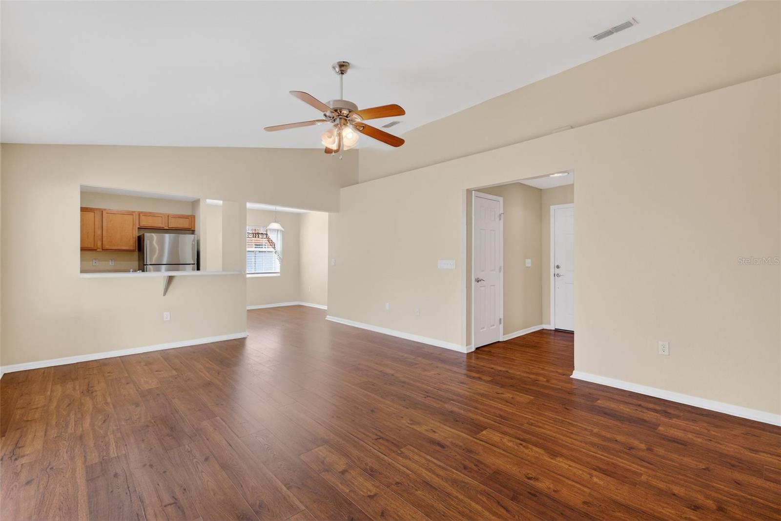 Image 9 of 37 For 1088 Brenton Manor Drive