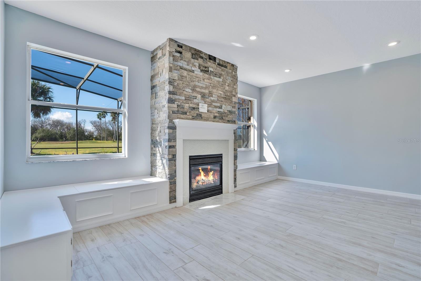 Image 19 of 80 For 14046 Fox Glove Street