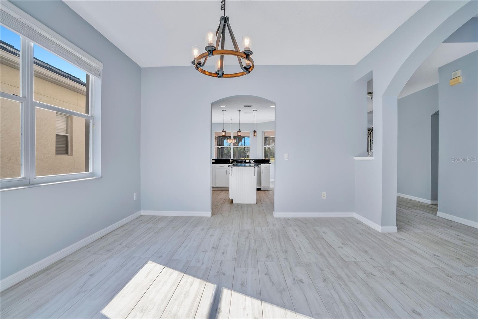 Image 9 of 80 For 14046 Fox Glove Street