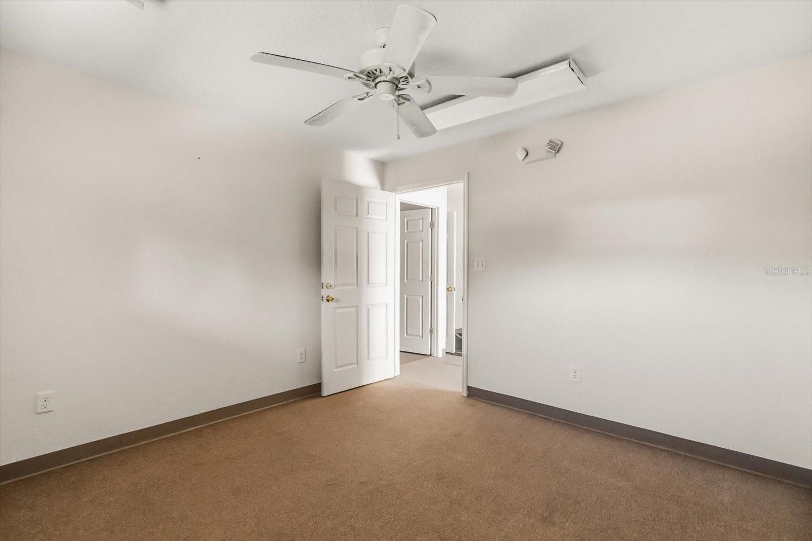 Image 48 of 61 For 703 & 705 Cleveland Avenue