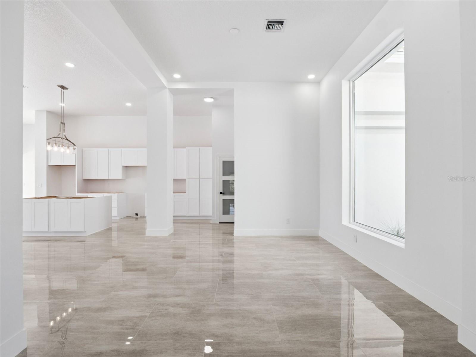 Image 20 of 60 For 17850 Coralwood Lane