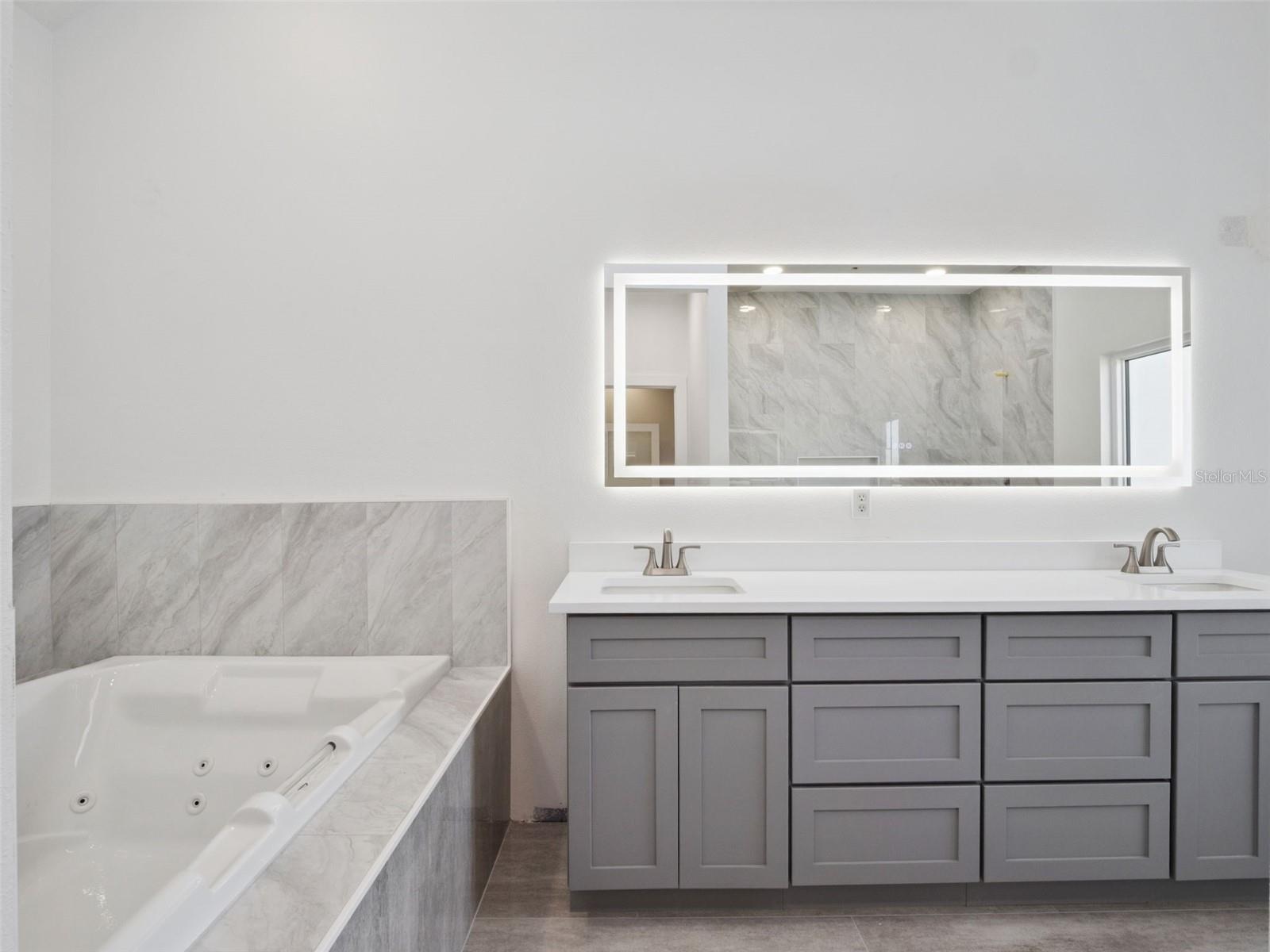 Image 31 of 60 For 17850 Coralwood Lane