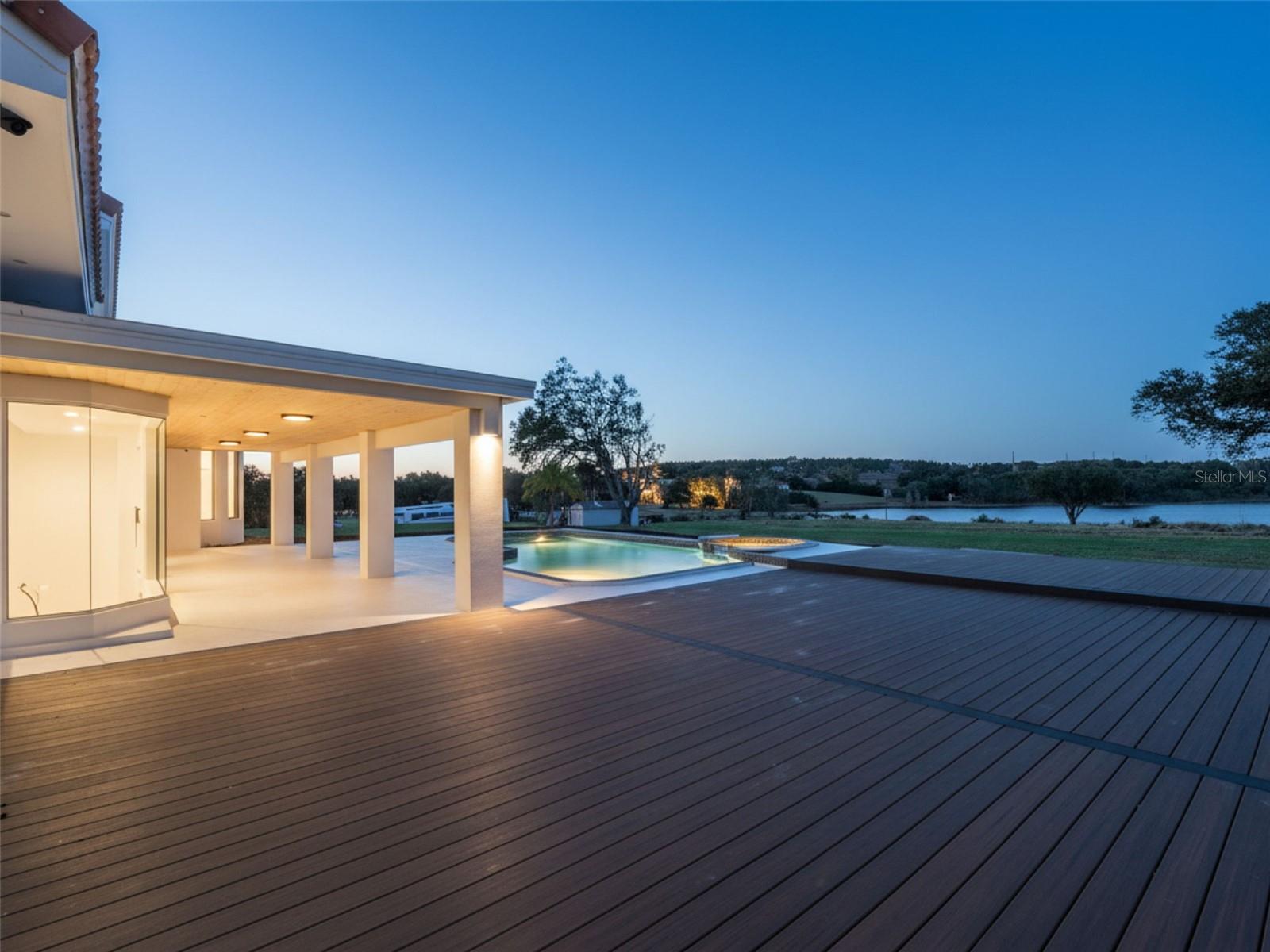 Image 4 of 60 For 17850 Coralwood Lane