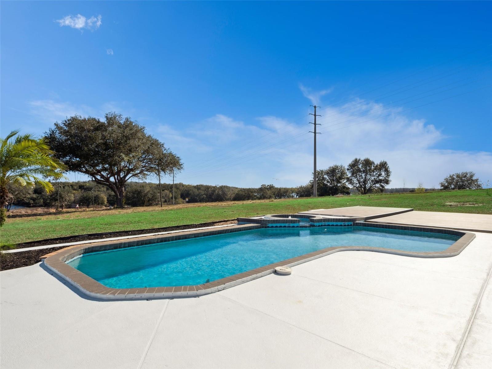 Image 45 of 60 For 17850 Coralwood Lane