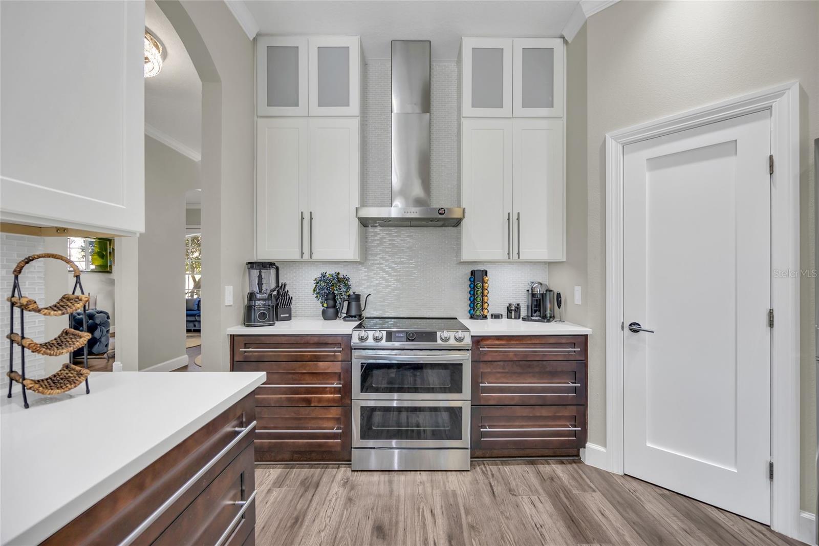 Image 10 of 44 For 10600 Oakview Pointe Terrace