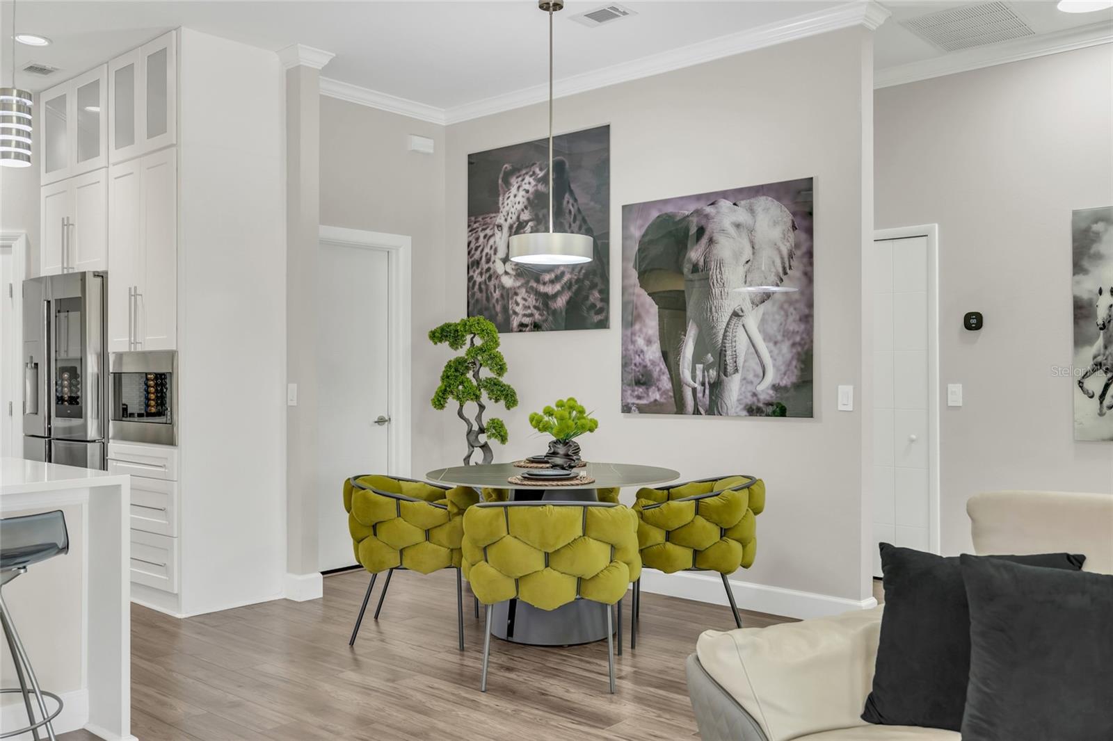 Image 13 of 44 For 10600 Oakview Pointe Terrace