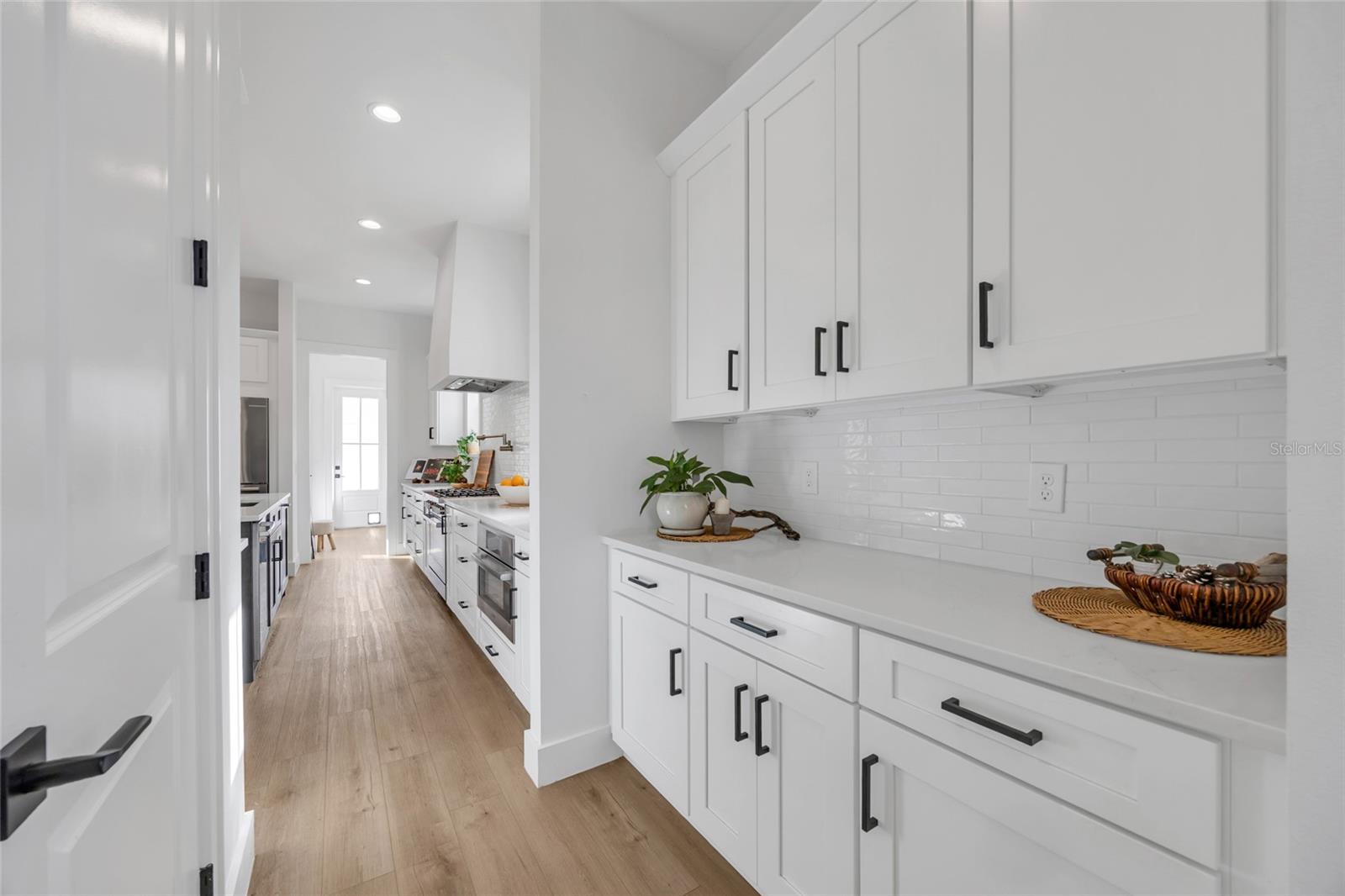 Image 15 of 58 For 906 Allendale Lane