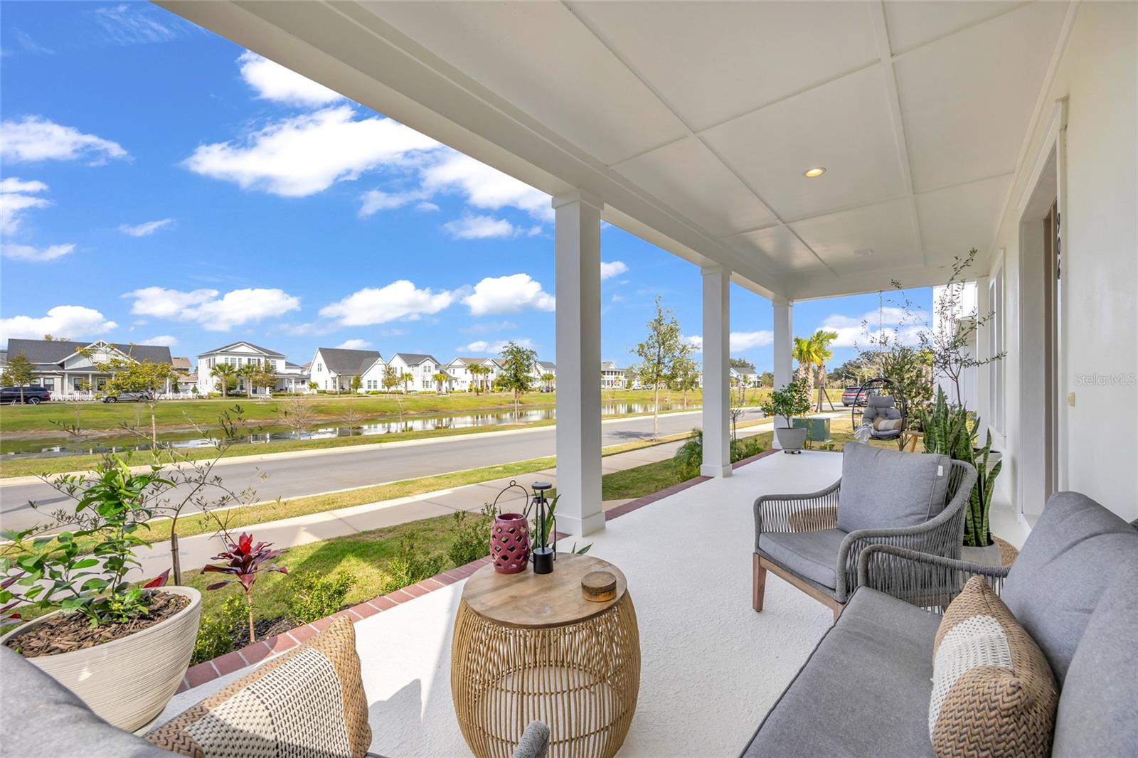 Image 4 of 58 For 906 Allendale Lane