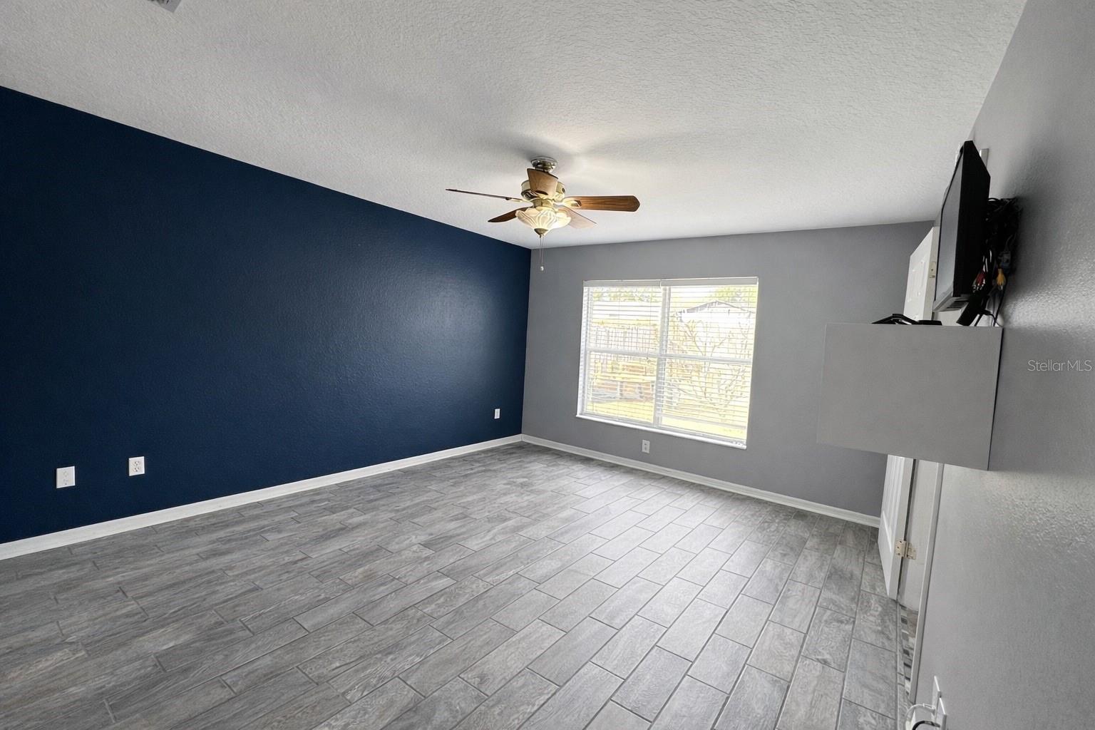 Image 8 of 19 For 2329 South Avenue