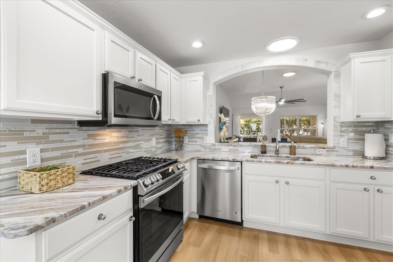 Image 10 of 33 For 8275 177th Winterthur Loop