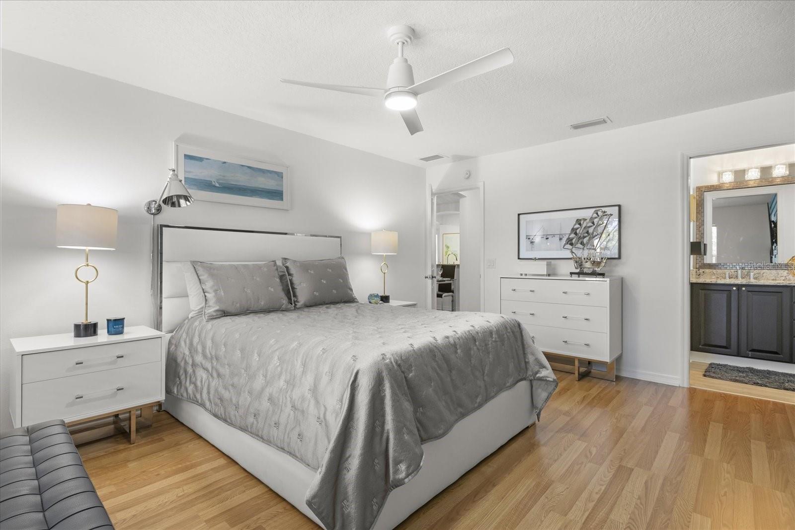 Image 13 of 33 For 8275 177th Winterthur Loop