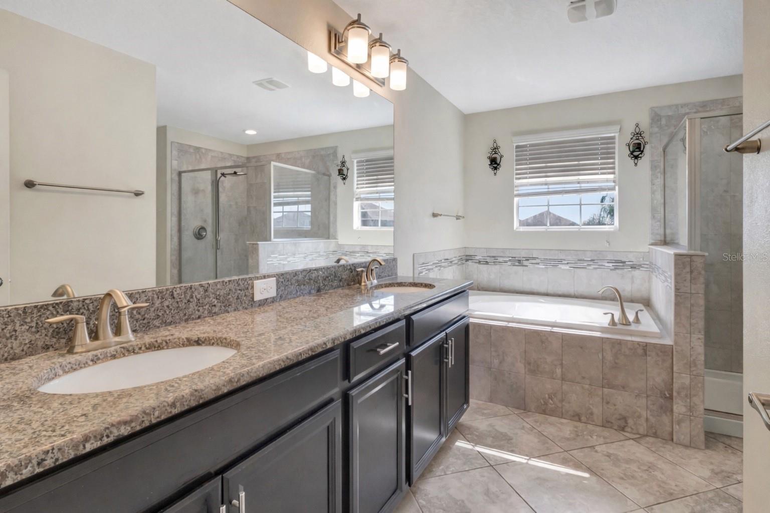 Image 29 of 46 For 4628 Cortland Drive