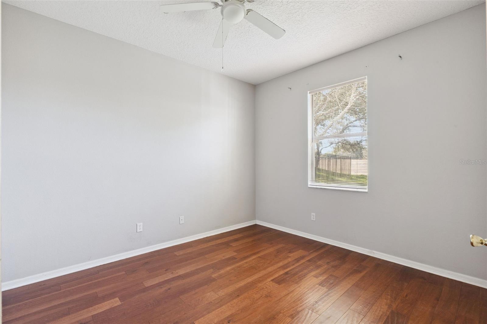 Image 23 of 45 For 3652 Rochelle Lane