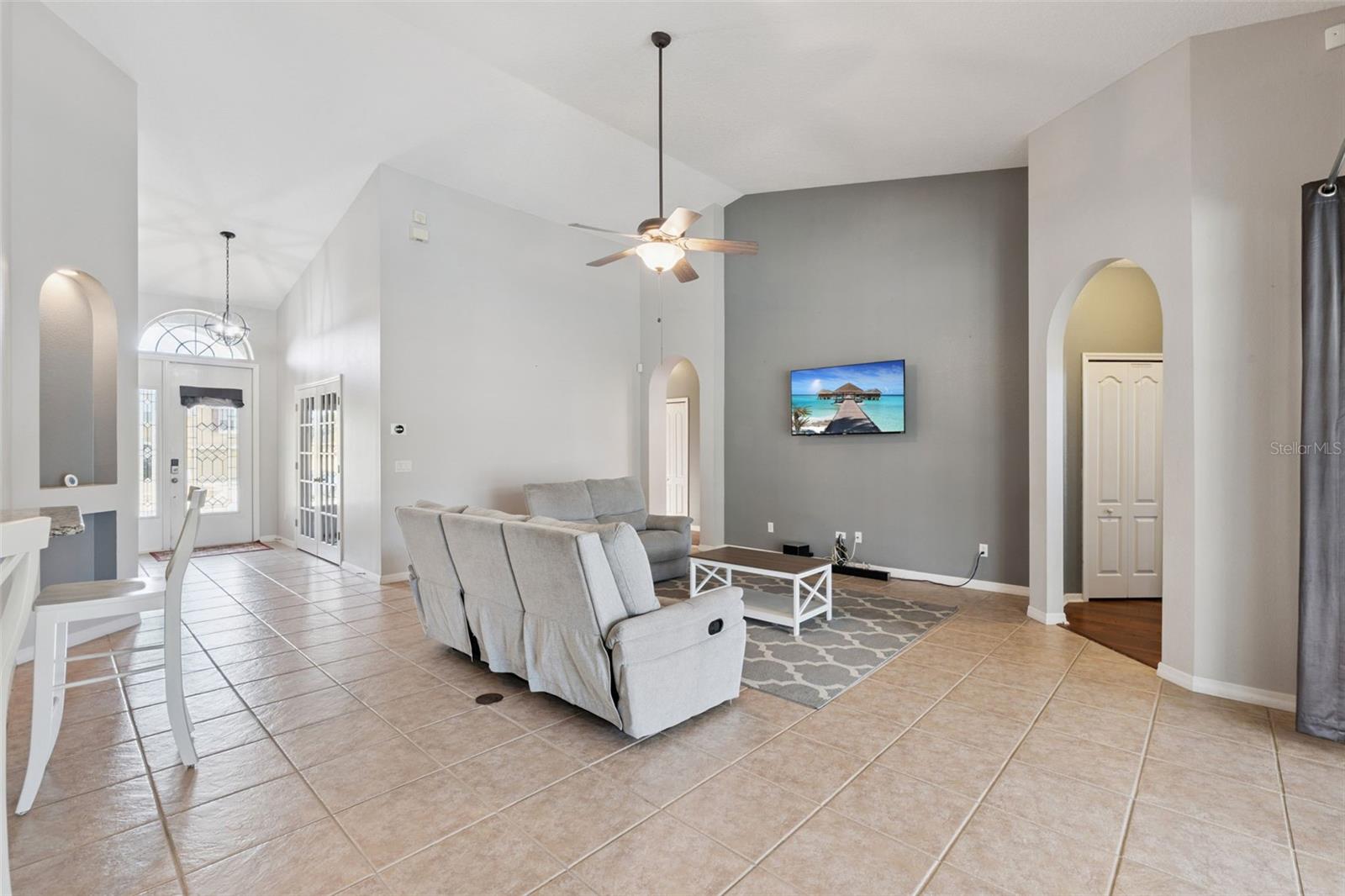 Image 8 of 45 For 3652 Rochelle Lane