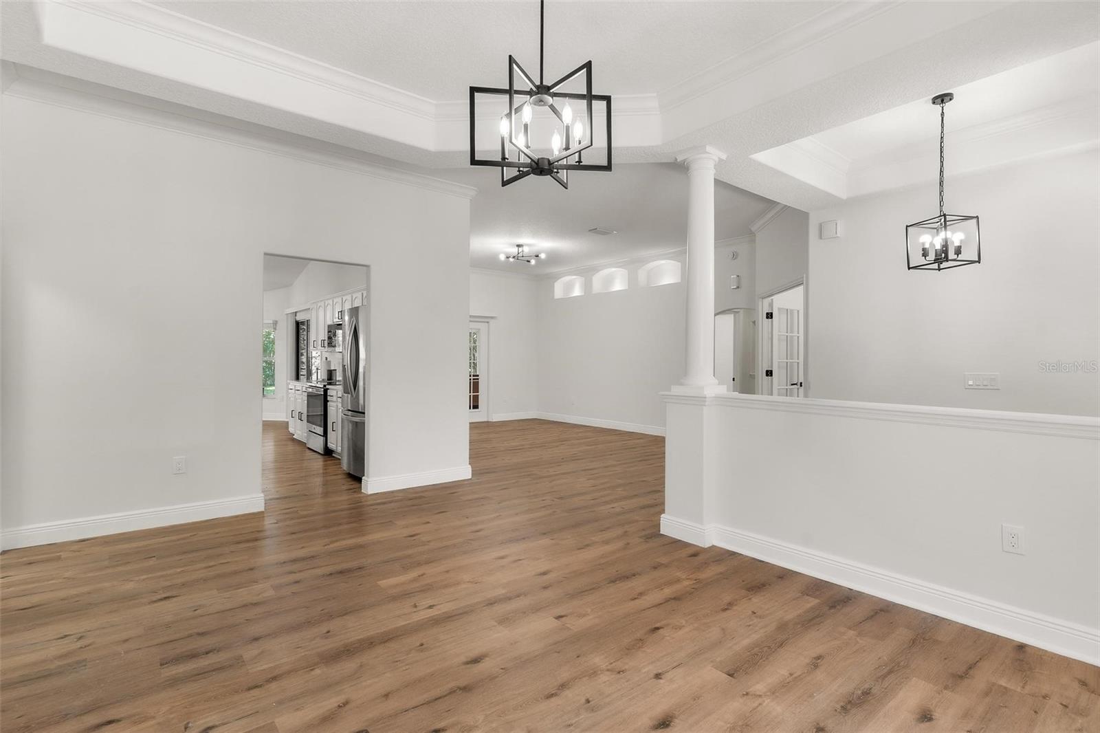 Image 14 of 43 For 39634 Harbor Hills Blvd Boulevard