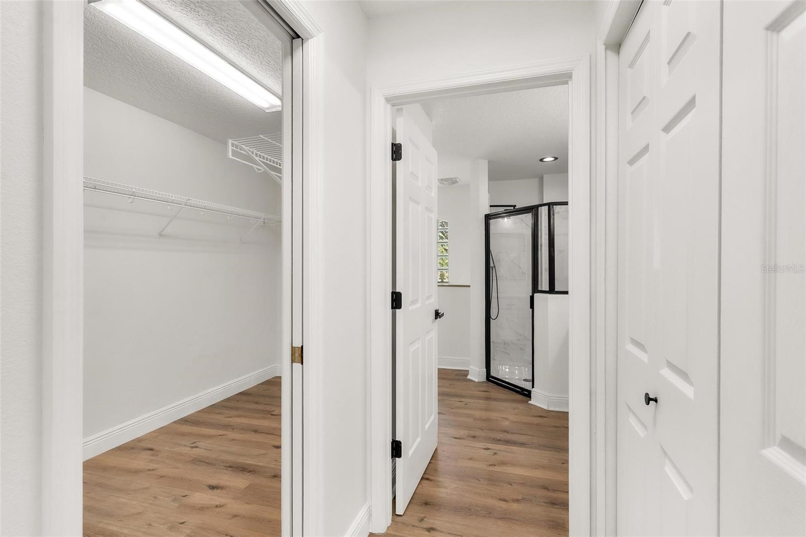 Image 26 of 43 For 39634 Harbor Hills Blvd Boulevard