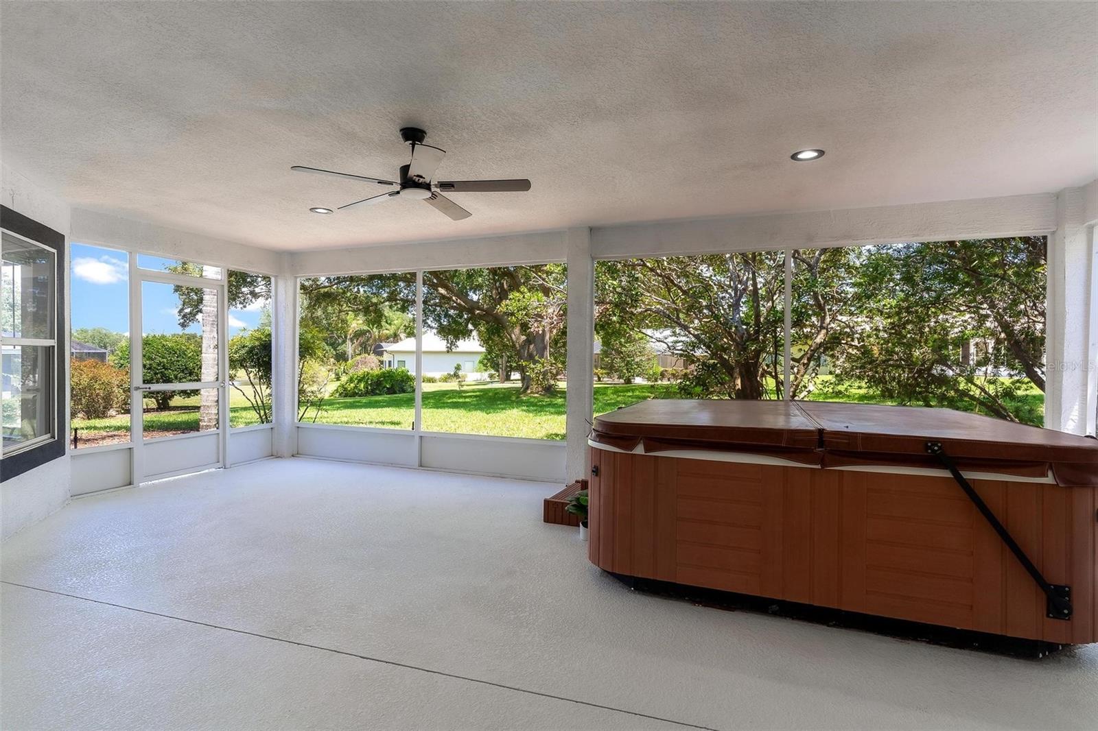 Image 40 of 43 For 39634 Harbor Hills Blvd Boulevard