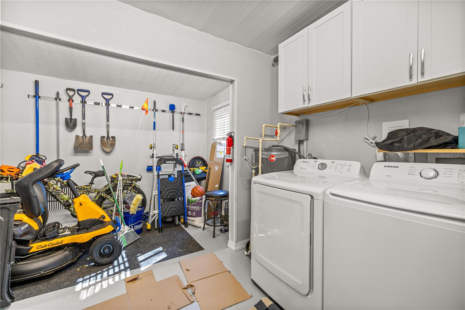 Image 23 of 30 For 814 Orchid Street