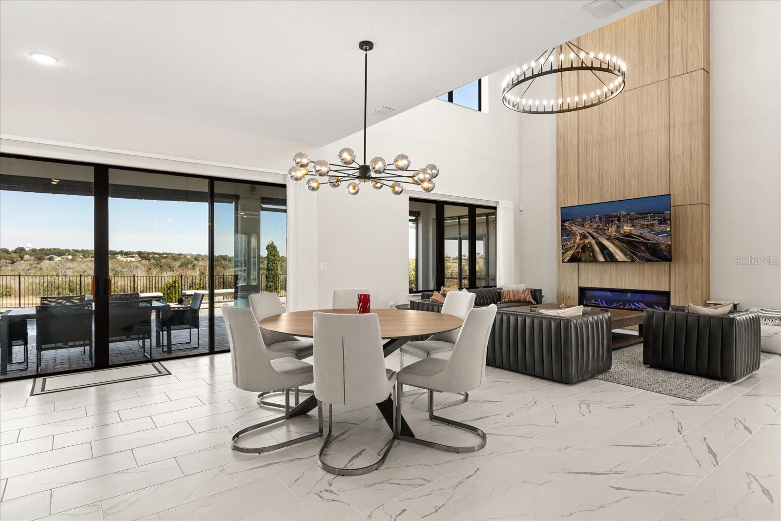 Image 15 of 57 For 16009 Vetta Drive