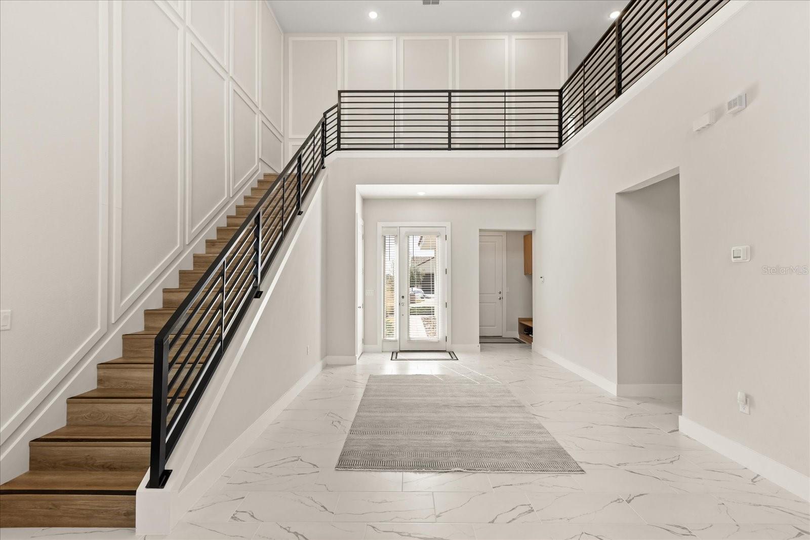 Image 5 of 57 For 16009 Vetta Drive