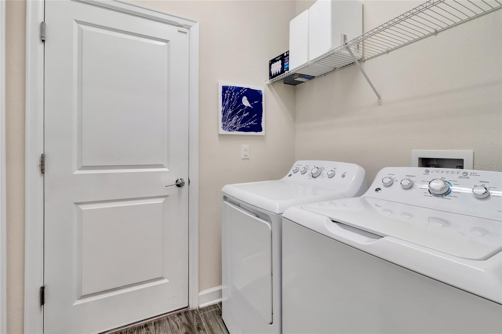 Image 21 of 33 For 3530 Belland Circle C