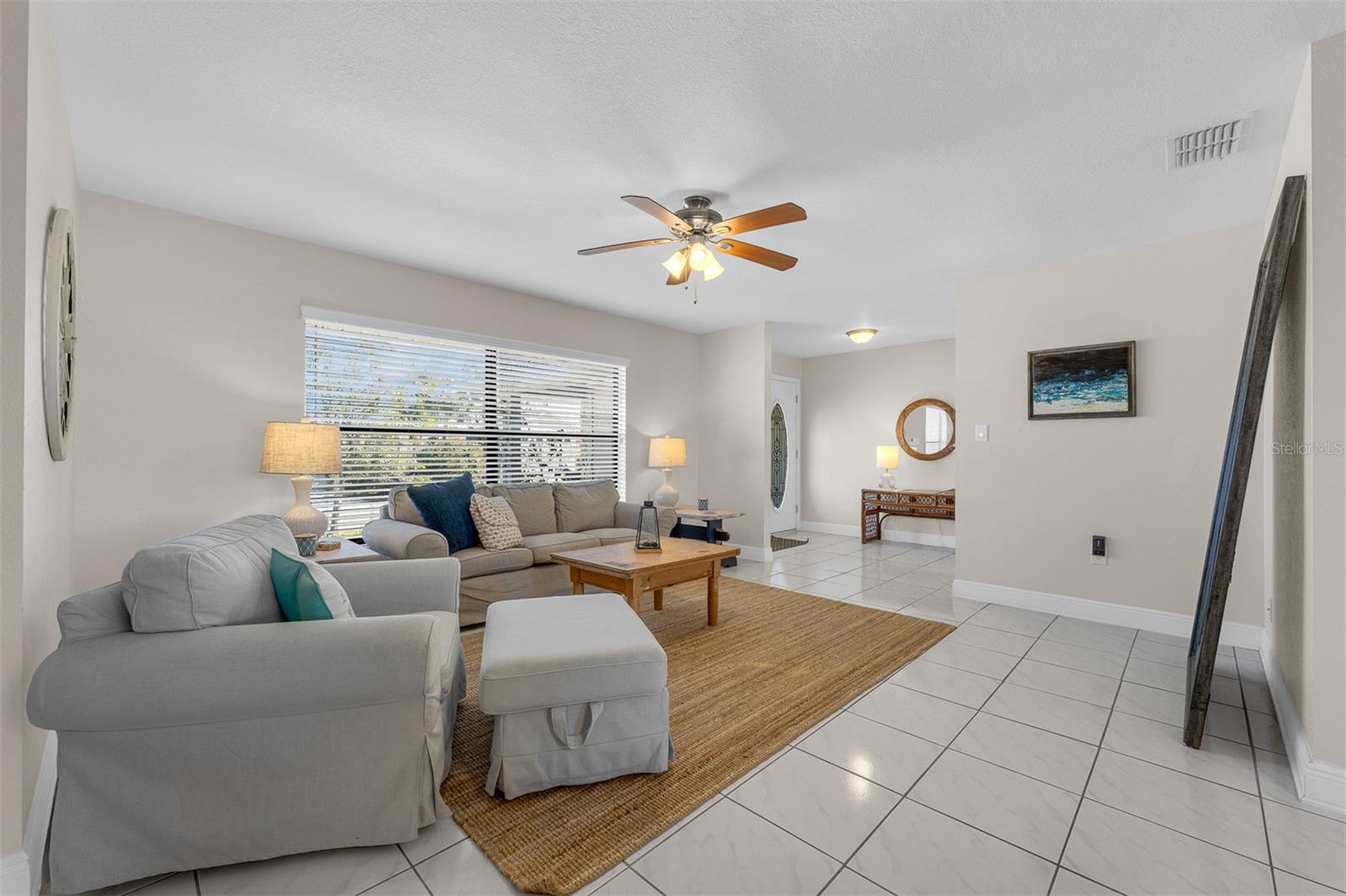 Image 10 of 68 For 3848 Topsail Trail