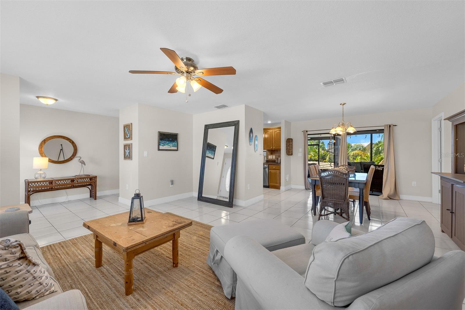 Image 11 of 68 For 3848 Topsail Trail