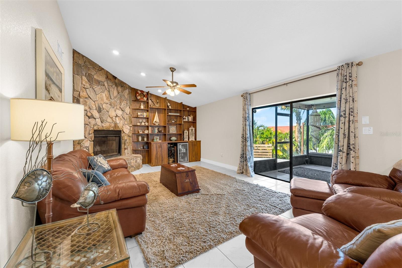 Image 26 of 68 For 3848 Topsail Trail