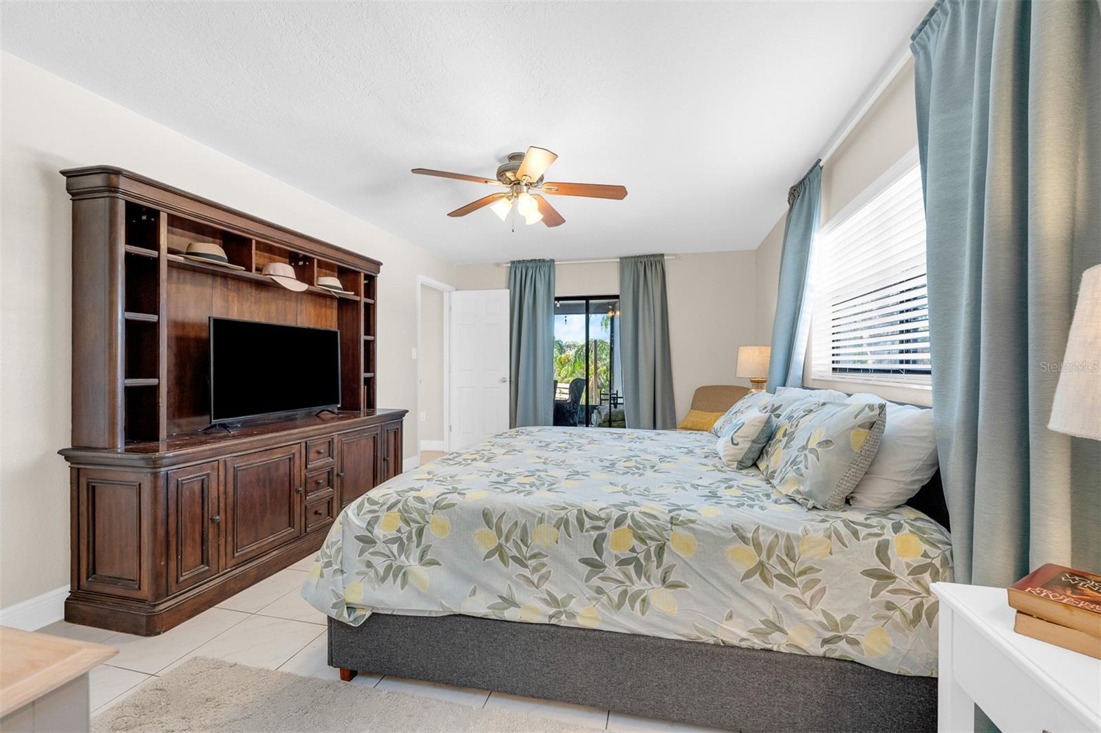 Image 31 of 68 For 3848 Topsail Trail