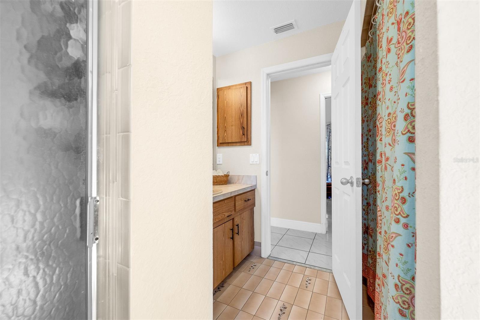 Image 43 of 68 For 3848 Topsail Trail